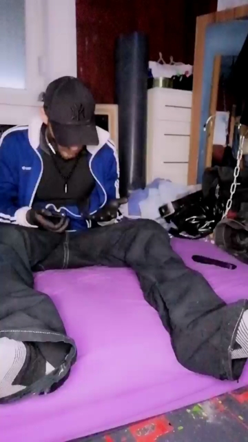 jeans_boy  09-08-2021 Recorded Video Show